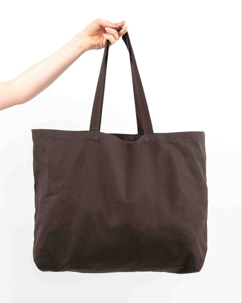 BROWN // SIGNATURE SHOPPER