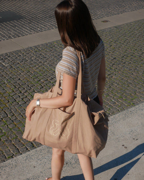 LIGHT BROWN  // MEGA SHOPPER