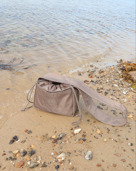 SHIELD CROSSBODY MINI SHOPPER // Grey