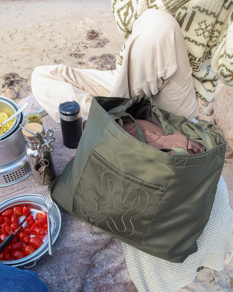SHIELD SIGNATURE SHOPPER // Green