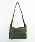 Green Shield Midi shopper med broderet IGEN logo i grøn. Vandafvisende shopper.