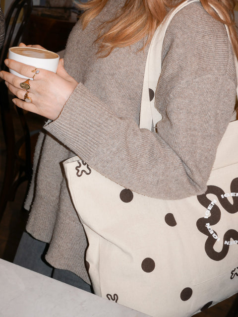 SIGNATURE SHOPPER // BROWN DOTS