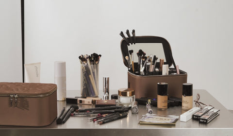 BEAUTY BOX