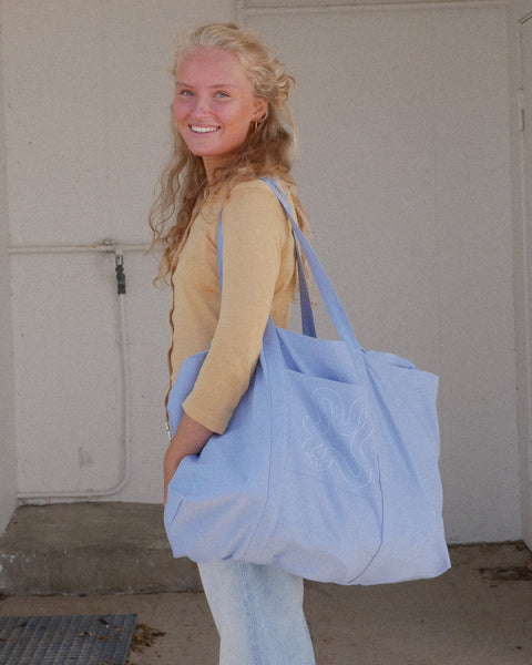 LIGHT BLUE  // MEGA SHOPPER