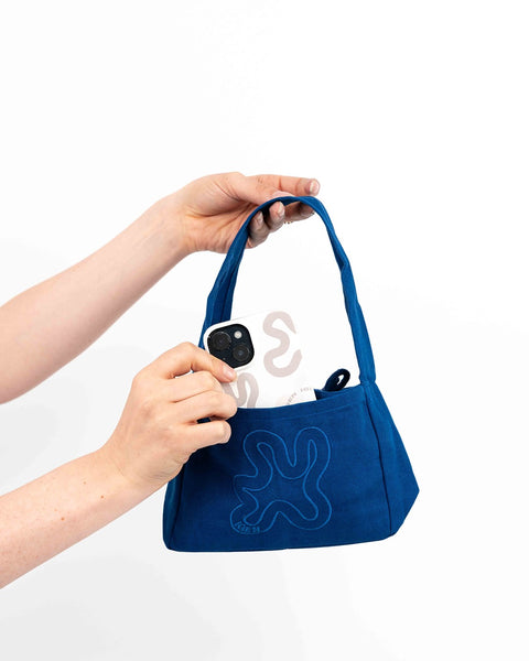 BLUE // MICRO SHOPPER