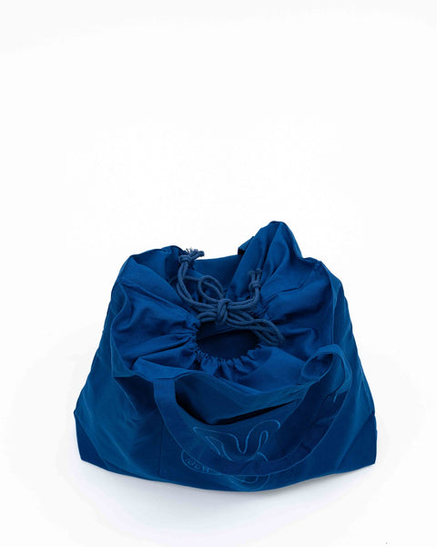 BLUE  // SIGNATURE SHOPPER