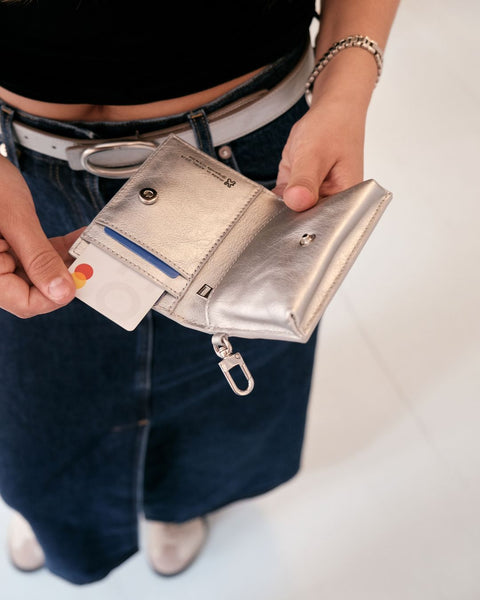 WALLET // SILVER