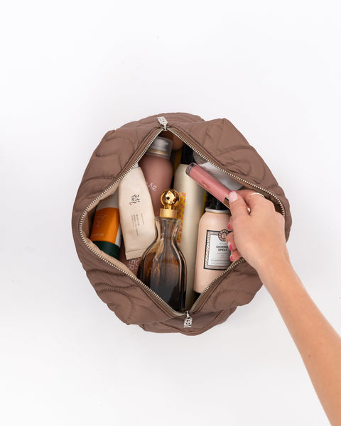 SWIRL BEAUTY BAG // MEGA