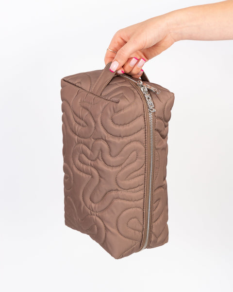 SWIRL BEAUTY BAG // MEGA