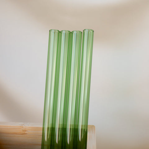 STRAW // Green